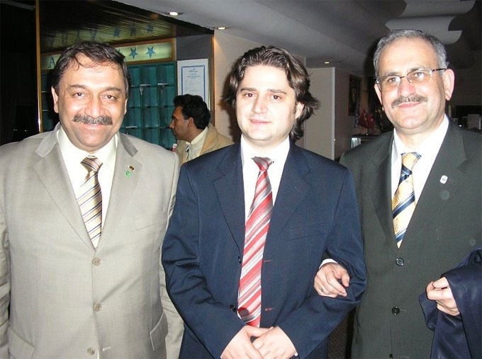 İşte Fuat Avni ekibinin başındaki isim! Gülen'in süper çocuğu - Resim: 3