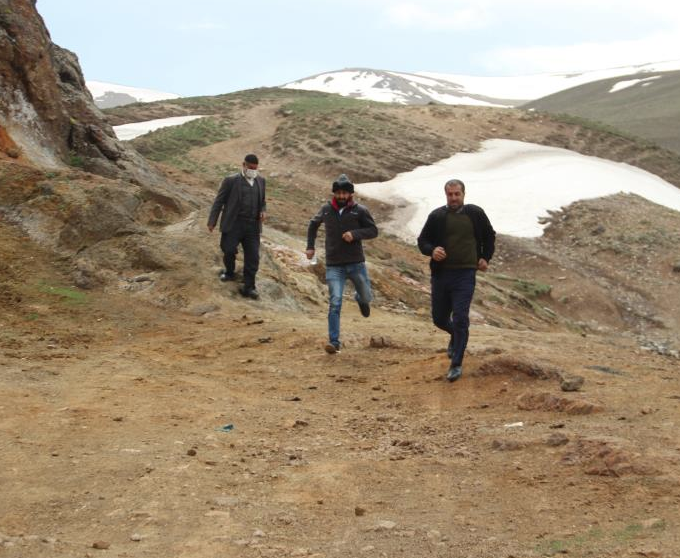Bu suyu içenler zıplamadan duramıyor! Böbrek taşı kabusu bitiyor - Resim: 1