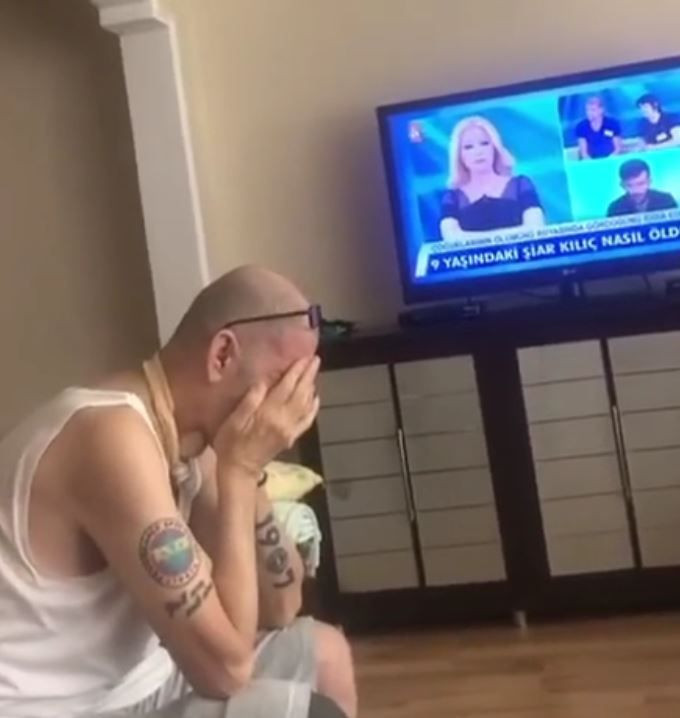 Merve Özbey'den babalar günü paylaşımı: O yüzden mi ağladın baba.... - Resim: 2