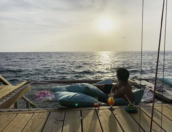 Game of Thrones'un yıldızı Sophie Turner eşi Joe Jonas ile tropikal balayında! - Resim: 2