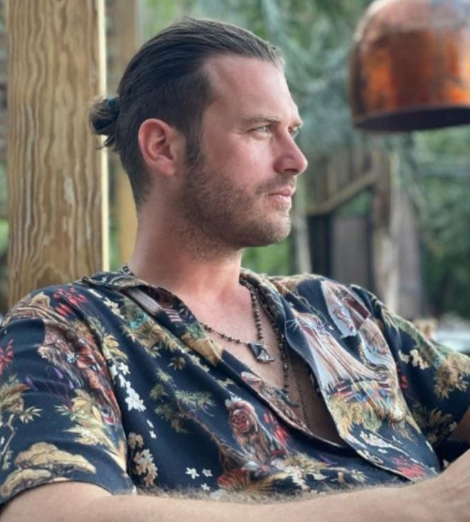 Kıvanç Tatlıtuğ Instagram'ı yıktı: Picasso görse tablolarını yakar! - Resim: 1