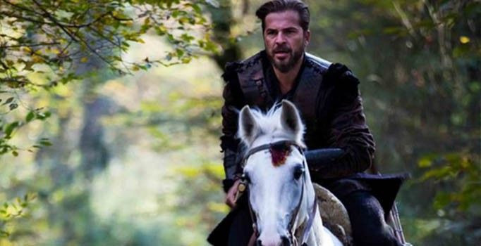 Diriliş Ertuğrul ekranlara veda ediyor Diriliş'in Ertuğrul'undan veda mesajı! - Resim: 1