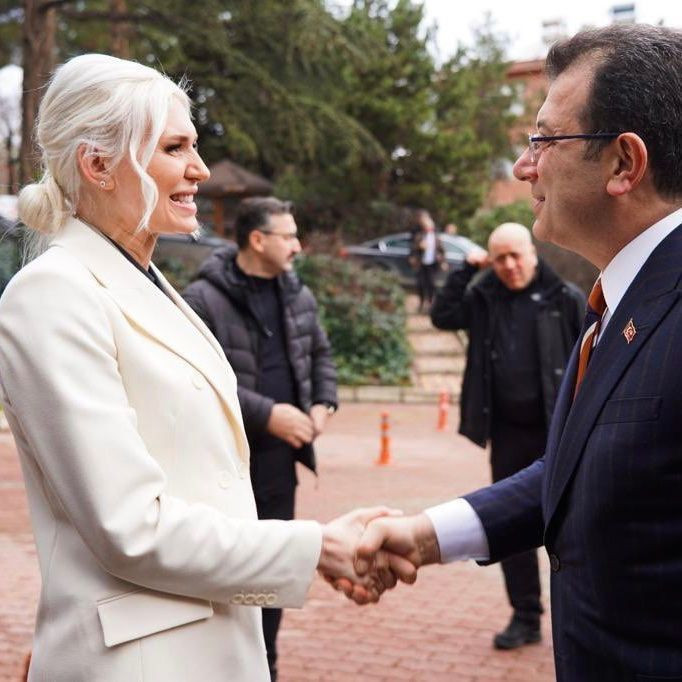 Bilecik Belediye Başkanı Melek Mızrak Subaşı konuştu! 'Nerden Bilecik' esprisi çok güzel - Resim: 1