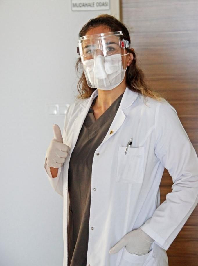 Sinoplu girişimci yaptı gözlük takanlara uygun siperlik üretildi - Resim: 2