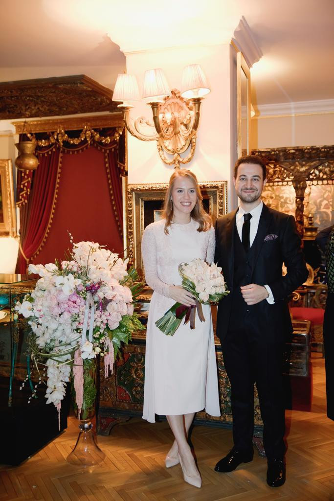 Medyada dev nişan! Yelda Demirören ve Haluk Kalyoncu nişanlandı - Resim: 2