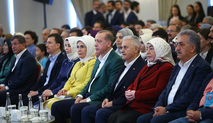 AK Parti'de topun ağzındaki isimler! Yeni istifalar mı geliyor? - Resim: 4