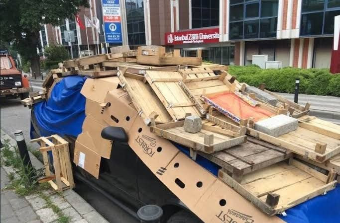 İstanbul'da her sokak 'mal canın yongasıdır' dedirtti otomobiller zırha çevrildi - Resim: 4