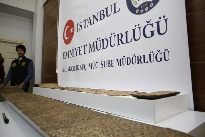 ABD'ye gönderilen kargodan tarih fışkırdı! - Resim: 3