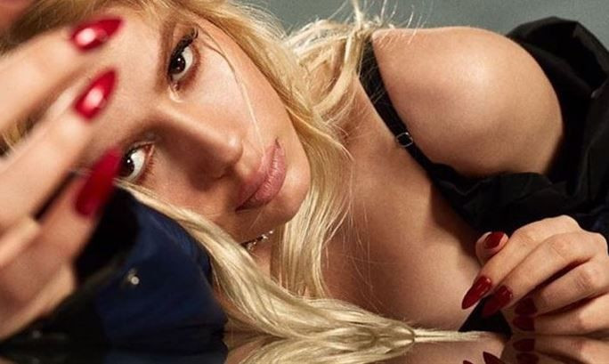 Aleyna Tilki'nin 'Yalan' single için verdiği kapak pozu 30 bin TL'ye patladı! - Resim: 2