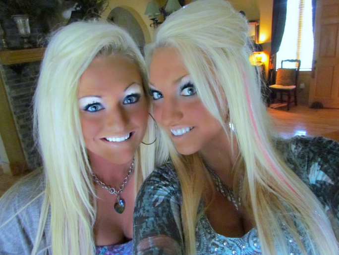 Profesyonel yardım alması gereken makyaj harikası kadınlar - Resim: 1