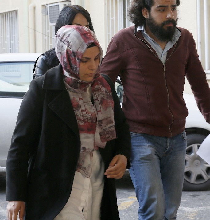 FETÖ'de yeni dalga ablalara şok baskın böyle alındılar - Resim: 4