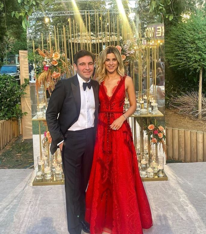 Hacı Sabancı ile düğün için gün sayan Nazı Kayı'nın üvey babası vefat etti! Düğün iptal oldu - Resim: 4