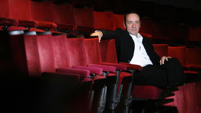 Kevin Space taciz ifşası : Cinsel organının büyüklüğüyle mahrem yerine... - Resim: 4