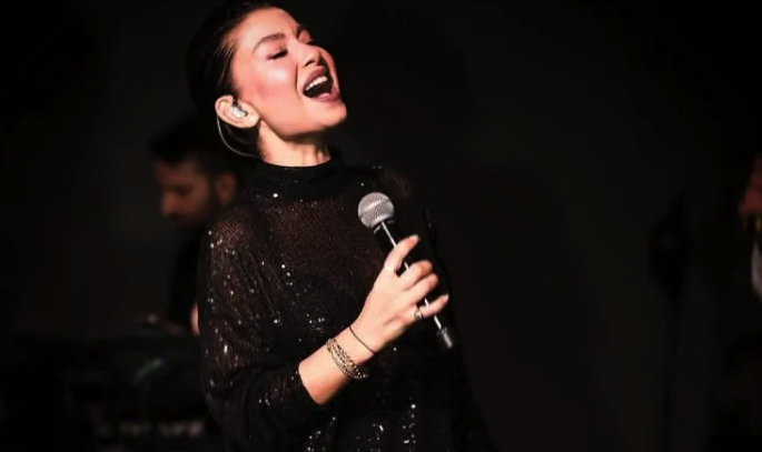 Ajda Pekkan'ın vokalistine taciz şoku! 66 yaşındaki adam huzurevinden... - Resim: 3