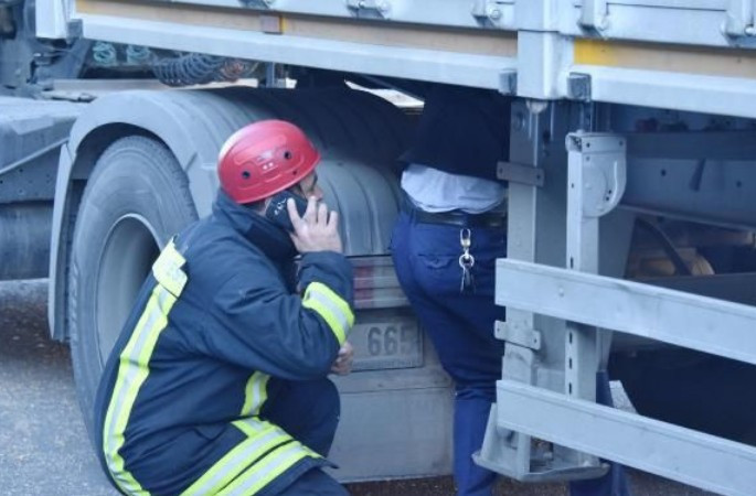 TIR şoförünün feci ölümü! - Resim: 1
