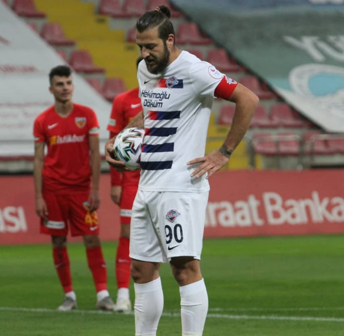 Aleyna Eroğlu "İğrenç bir gece geçirdim" deyip anlattı! Batuhan Karadeniz'e 'şiddet' ve 'hırsızlık' suçlaması - Resim: 2