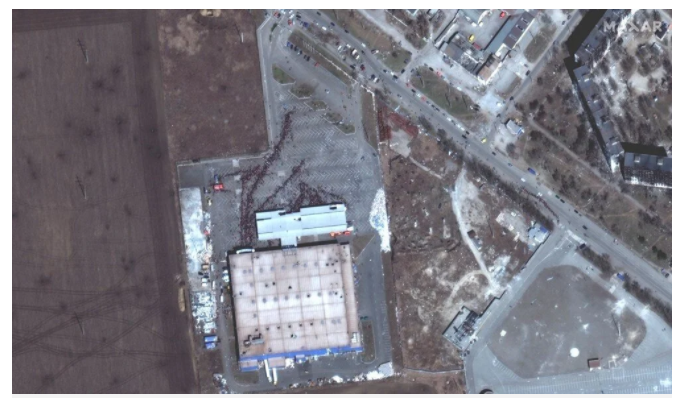 300 kişiyi öldürdüler işte o bina! Uydudan çekildi Mariupol'un hali korkunç - Resim: 4