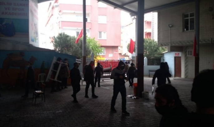 Grup Yorum üyesi İbrahim Gökçek’in cenazesinde ortalık karıştı! - Resim: 4