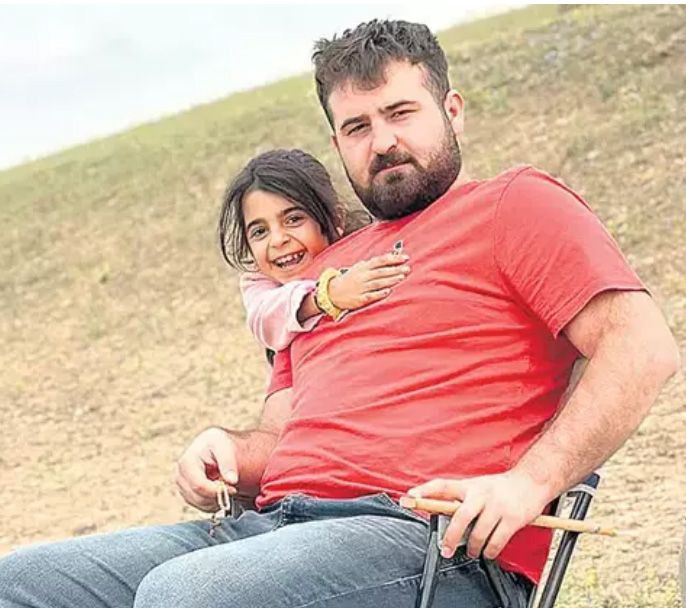 Narin'in abisi Baran Güran'dan şok 'Gülben Ergen' paylaşımı: "Başkasının kucağına..." - Resim: 1