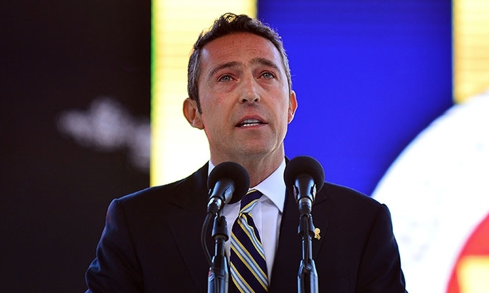 Telefonla haber yolladı! Phillip Cocu'dan Ali Koç'a şok yanıt - Resim: 1