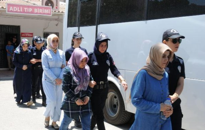 FETÖ ablaları 'zeka avcısı' çıktı  - Resim: 2