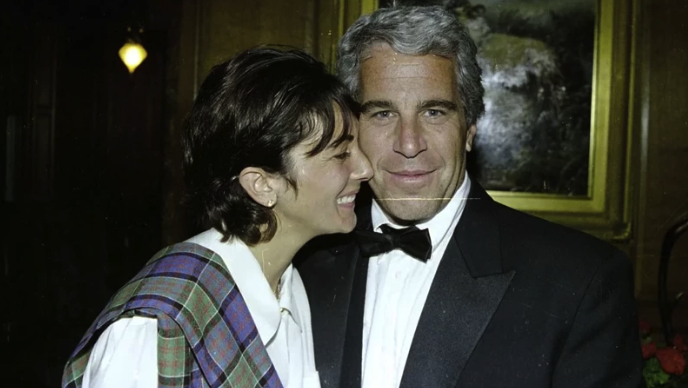 Epstein'in suç ortağı Maxwell'in mahkemedeki son hali ortaya çıktı! Sorulara yanıt vermedi, Trump detayı... - Resim: 3