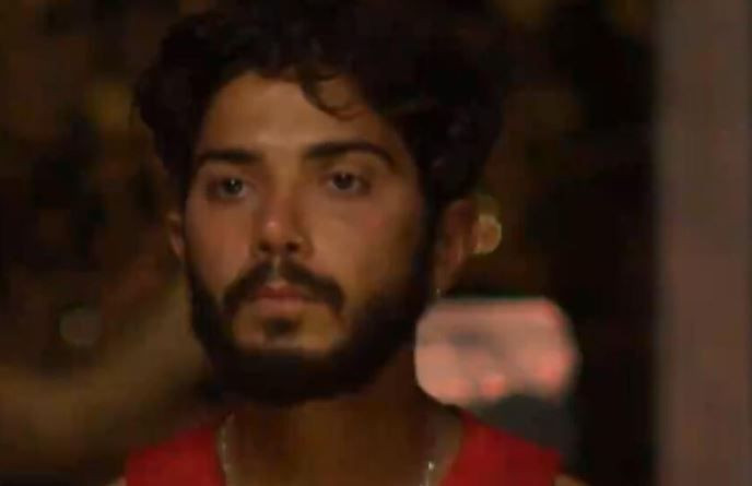 Survivor'da kim diskalifiye oldu? Acun Ilıcalı yarışmacıyı kovdu yeni bölüm fragmanı olay - Resim: 2