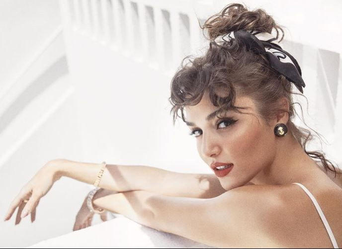 Hande Erçel ve influencer Ala Tokel, Ezgi Fındık, Rachel Araz Kiresepi Instagram kazançları olay! - Resim: 1