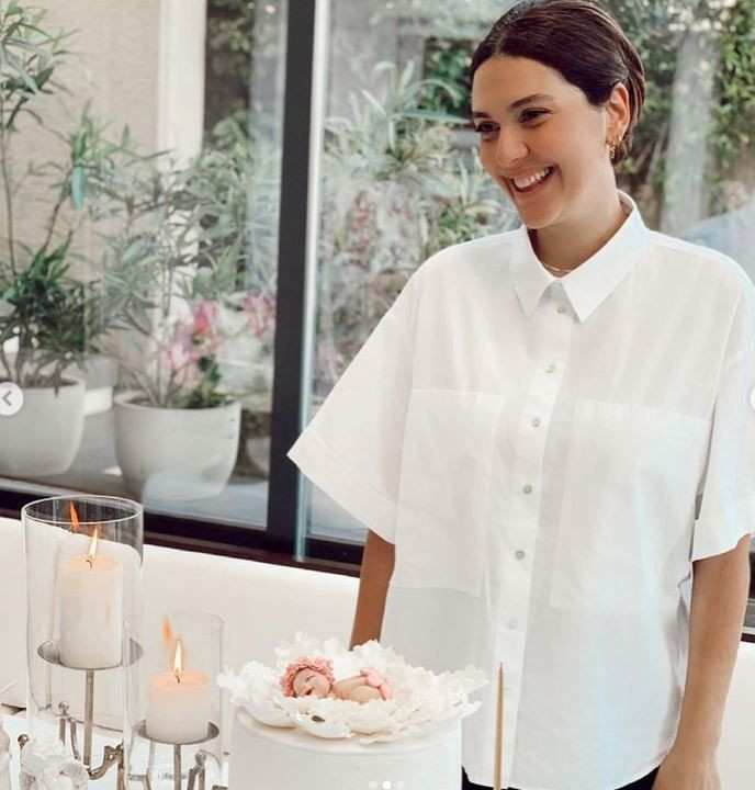 Bergüzar Korel'den olay hamilelik ve cinsiyet tahmini paylaşımı: Burnum ve popom kocaman! - Resim: 2