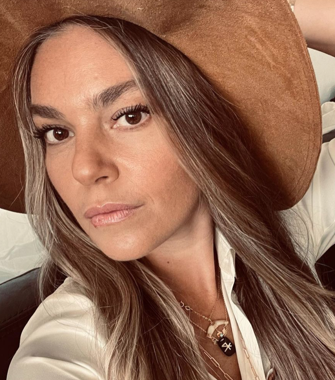 Aslı Enver yeni ilişkisi hakkında ilk kez konuştu! Berkin Gökbudak ile ilişkisi... - Resim: 4