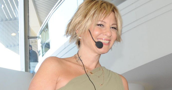 Ayşe Arman'ın başı fena halde dertte! - Resim: 2