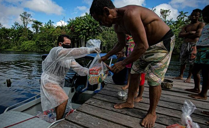 Koronavirüs elinde can veren ülke! Brezilya'da plajları mezarlığa çeviriyorlar - Resim: 4