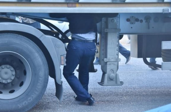 TIR şoförünün feci ölümü! - Resim: 4