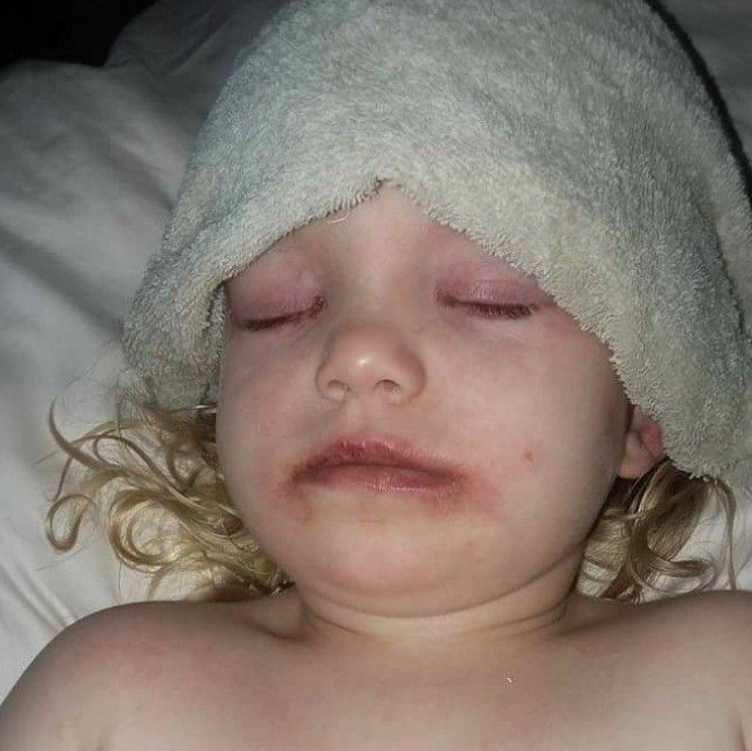 Eve geldi 3 yaşındaki kızını bu halde buldu gerçekler şoke etti - Resim: 2