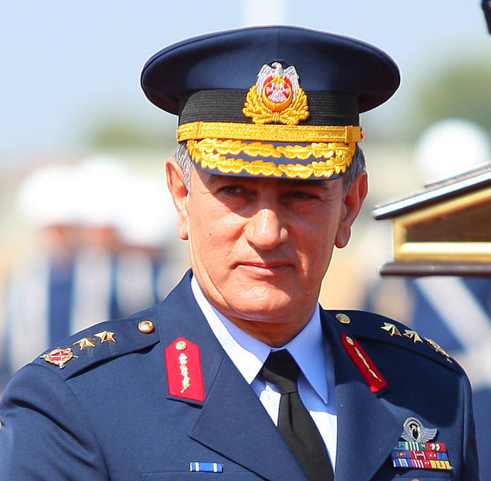 İşte yeni komutanlar! - Resim: 4