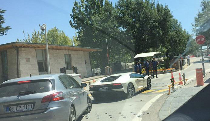 Mecliste asfalt ağladı! 'Kenan geliyor' dedirtti!  - Resim: 2