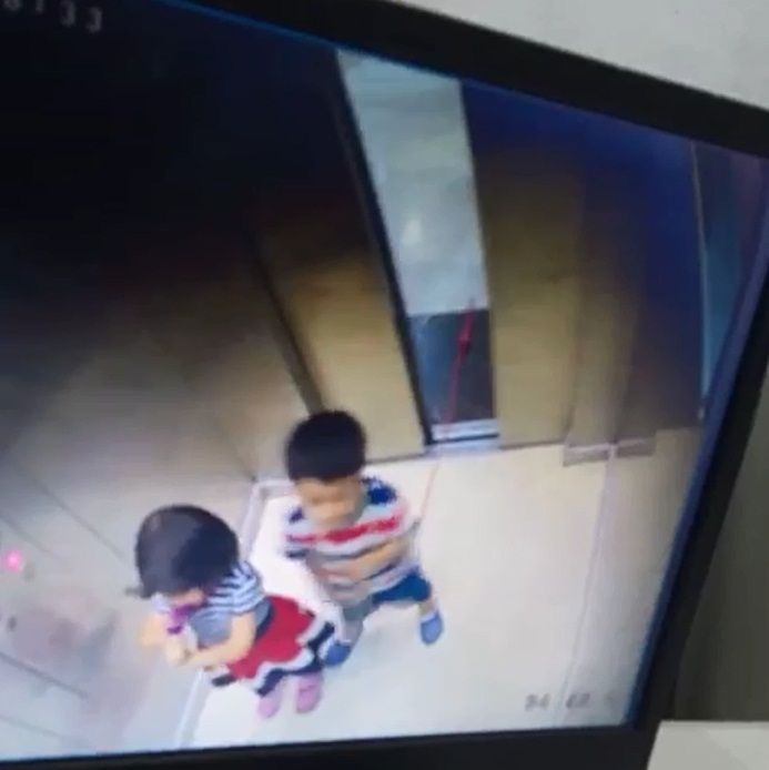 Başakşehir'de asansörde dehşet anları görüntülendi ipin bir kısmı dışarıda kalınca - Resim: 4