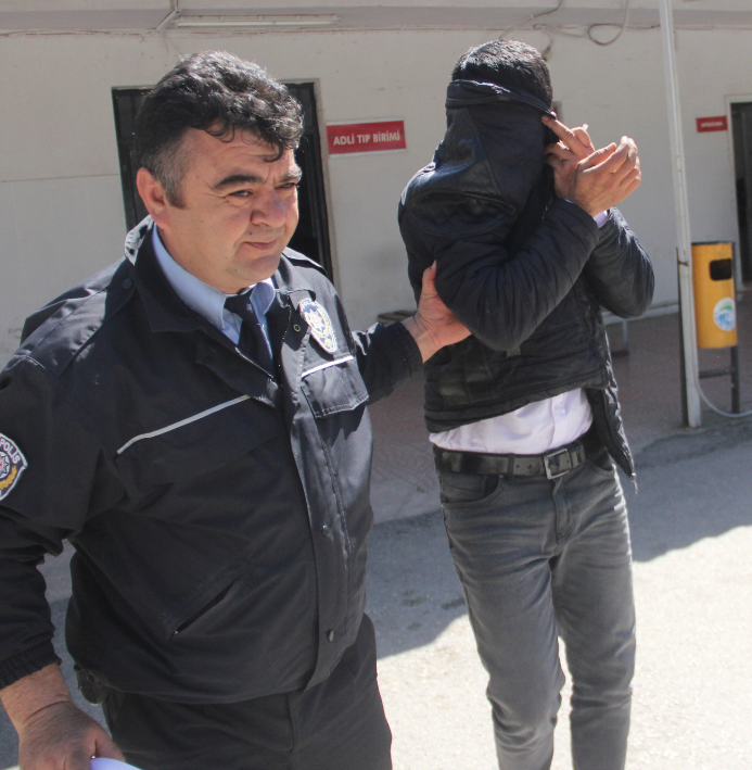 Zorla eve girip yengesine tecavüz etmişti! Genç kadın bakın ne istedi - Resim: 2