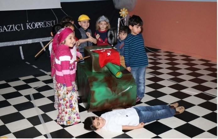 Çocuklar 15 Temmuz'u canlandırdı - Resim: 1