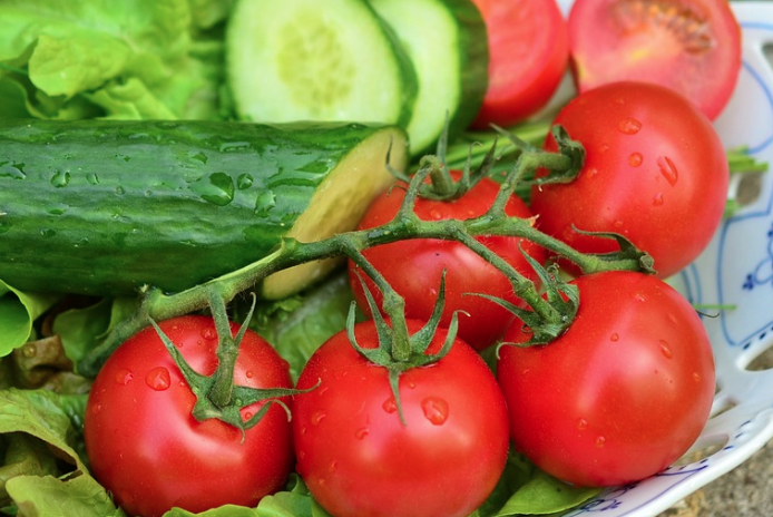 Salatalıkla domatesi aynı anda tüketmeyin meğer çok zararlıymış - Resim: 2