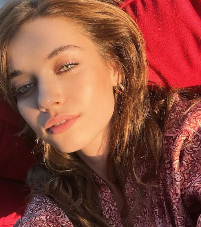 Yalı Çapkını'nın Seyran'ı Afra Saraçoğlu da estetik harikası! - Resim: 4