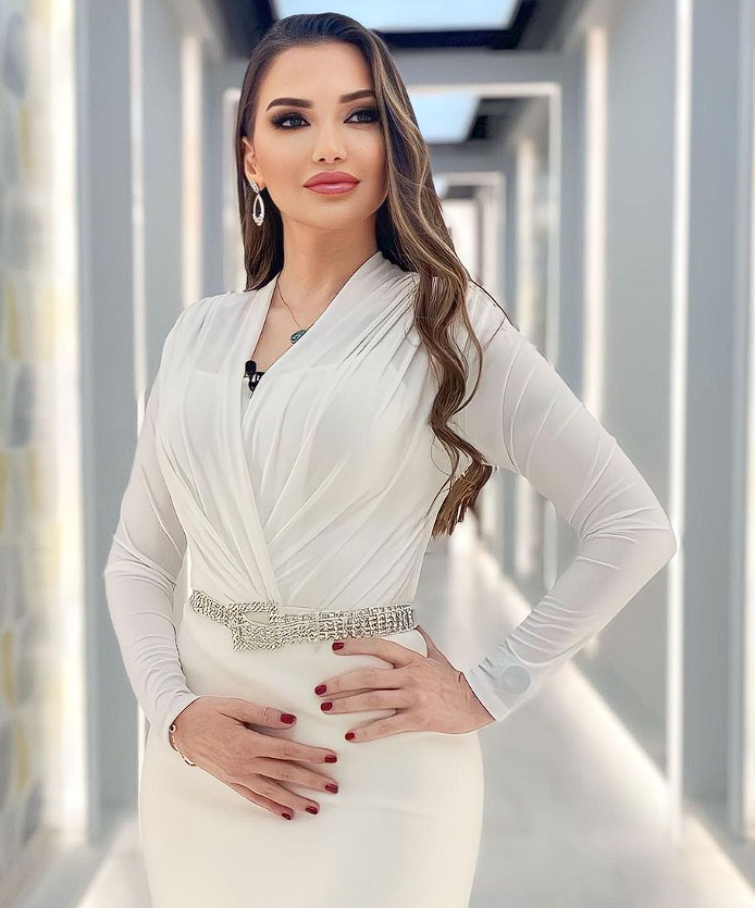 Esra Ezmeci kendisine gelen itirafı paylaştı: '14 yıllık kocam başkasıyla da...' - Resim: 1