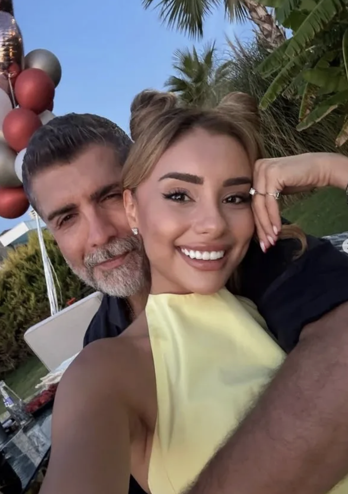 Özcan Deniz ve Samar Dadgar'dan romantik kareler! Öpücüklere boğdular - Resim: 7