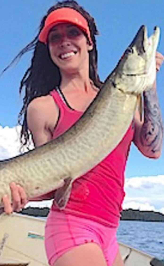 FBI dedektifi baskında eşini başka adamla görünce hayatının şokunu yaşadı - Resim: 2