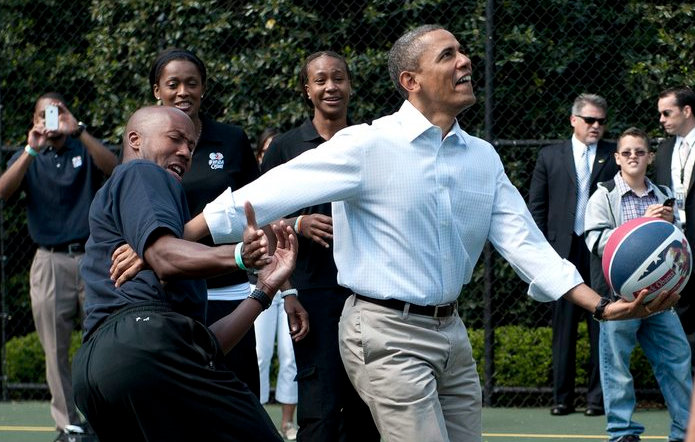 Obama ceza şınavı çekti! - Resim: 2