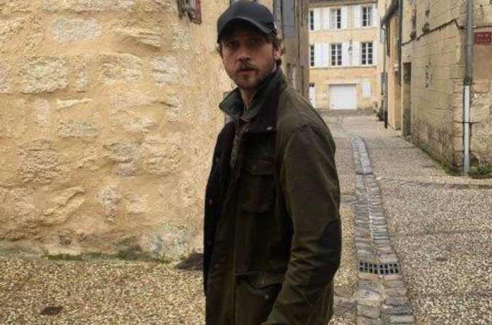 Ekranda göründüğü gibi değiller! Ünlü isimlerin boyları... İkinci sıradaki isim şoke etti - Resim: 3