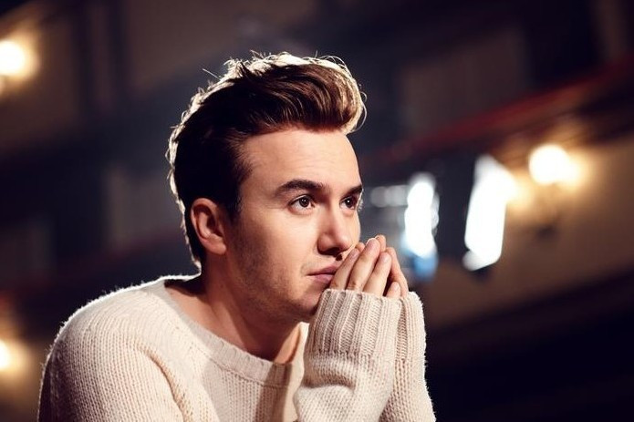 Mustafa Ceceli'den evlilik sonrası ilk kare! Detaya dikkat - Resim: 1