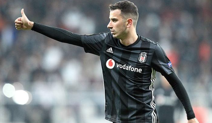 Milli yıldız için olay sözler: Kaptanlığı bırak, forma gidiyor - Resim: 4