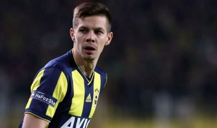 Fenerbahçe'yle Galatasaray alamadı Milan'a gidiyor - Resim: 4