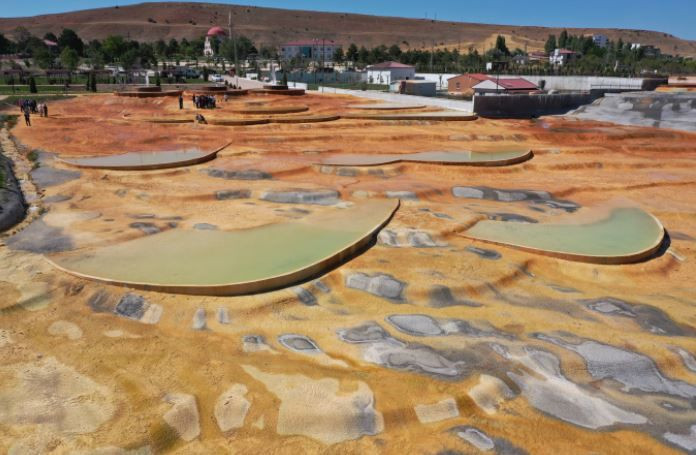 Sivas'ın Altınkale'si açılışa gün sayıyor! Pamukkale'nin altın kardeşi deniyor - Resim: 1